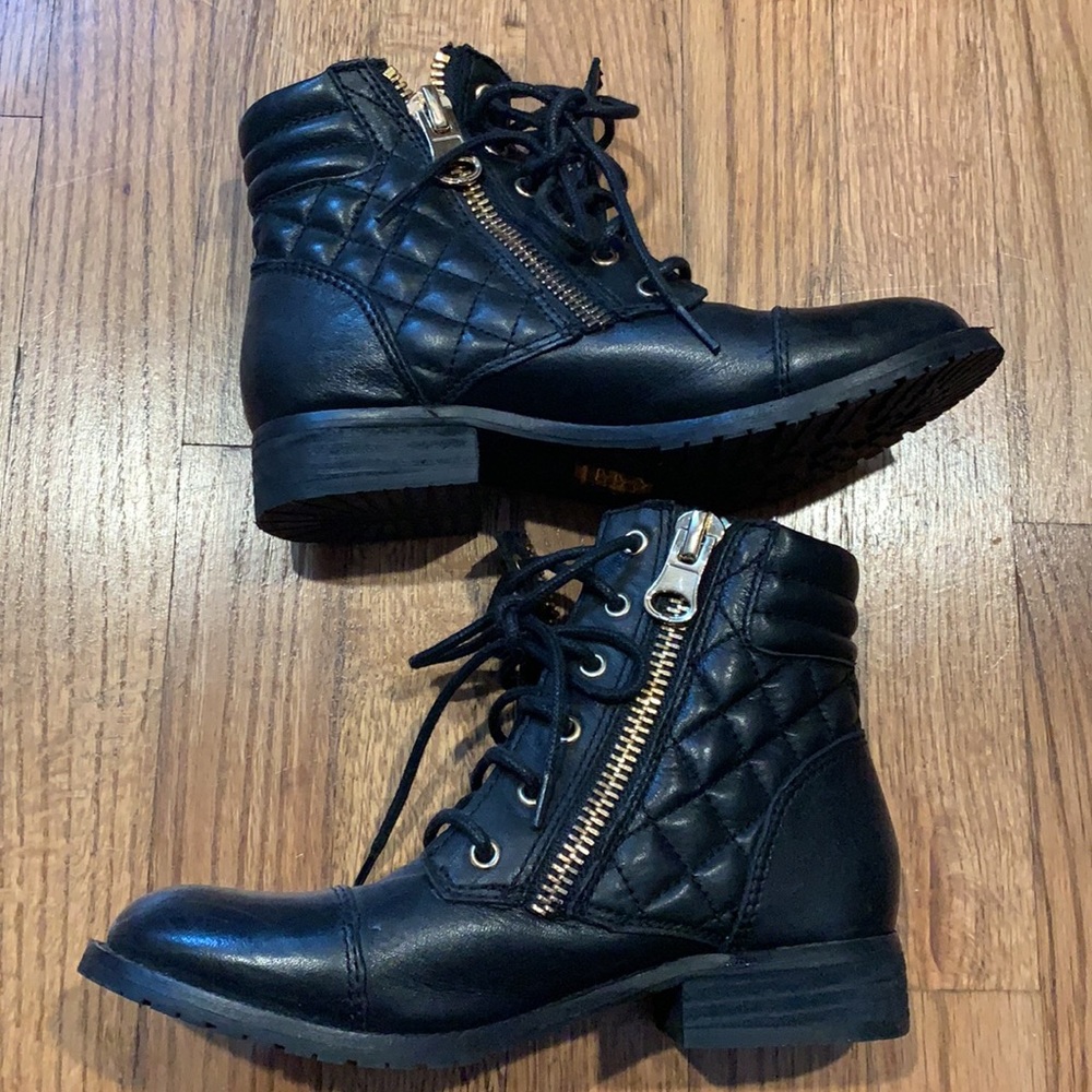 Aldo boots (size 5)